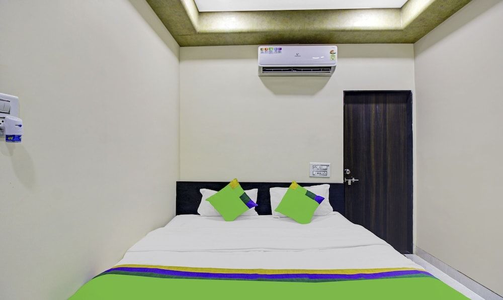 Treebo Baby Pearl Standard Double Room 7