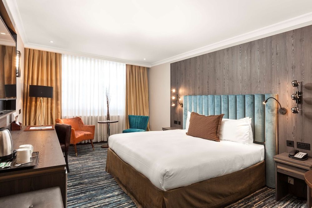 Superior Room, 1 King Bed