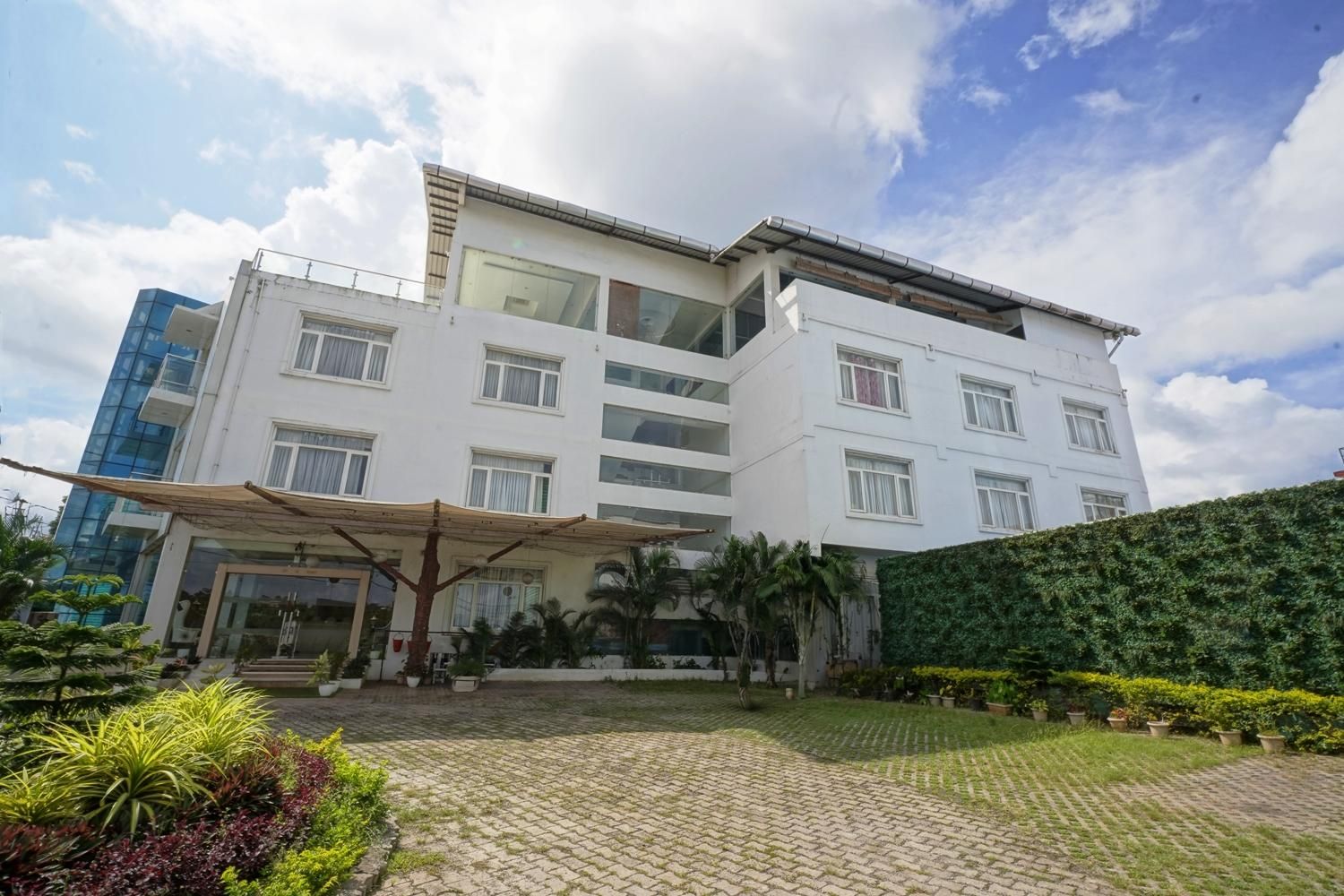 undefined Hotel Blue Waves 3