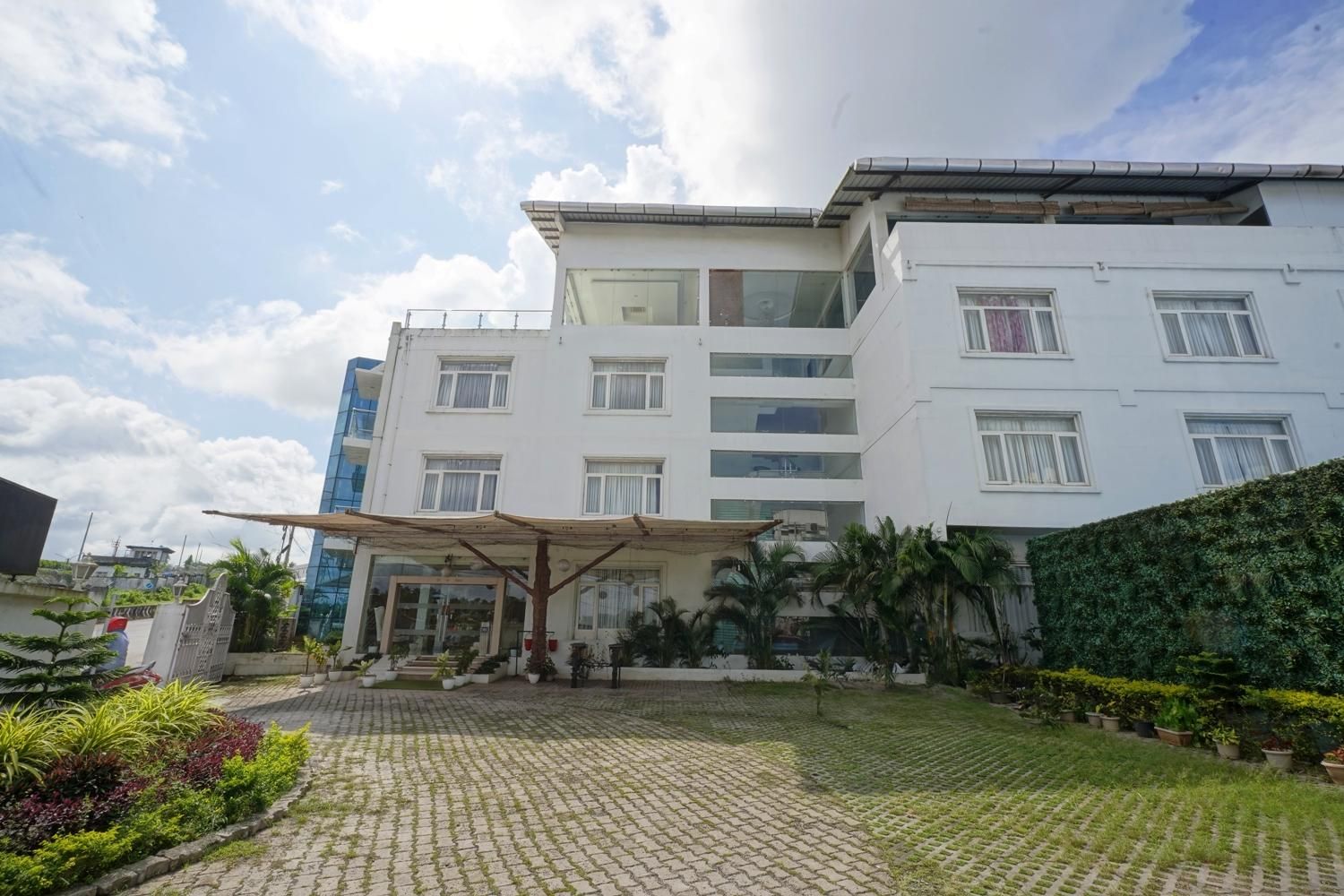 undefined Hotel Blue Waves 5