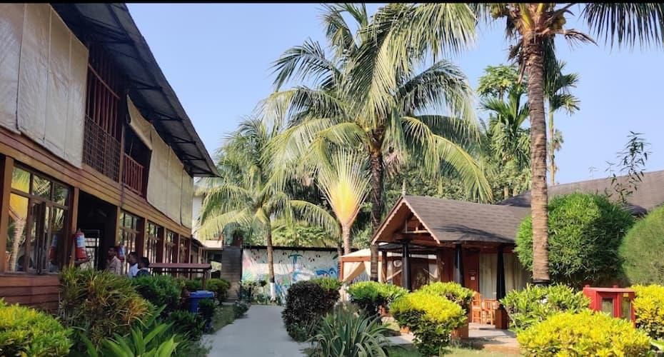 undefined Hotel Blue Waves 2