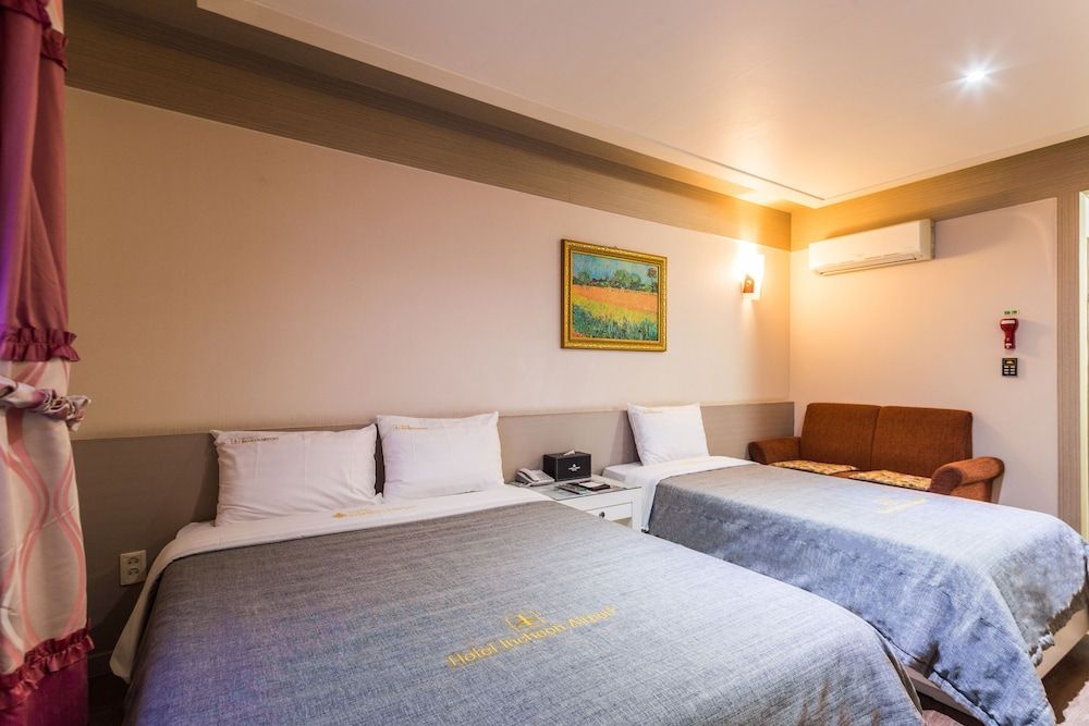 Incheon Airport Hotel Deluxe Twin Room 3