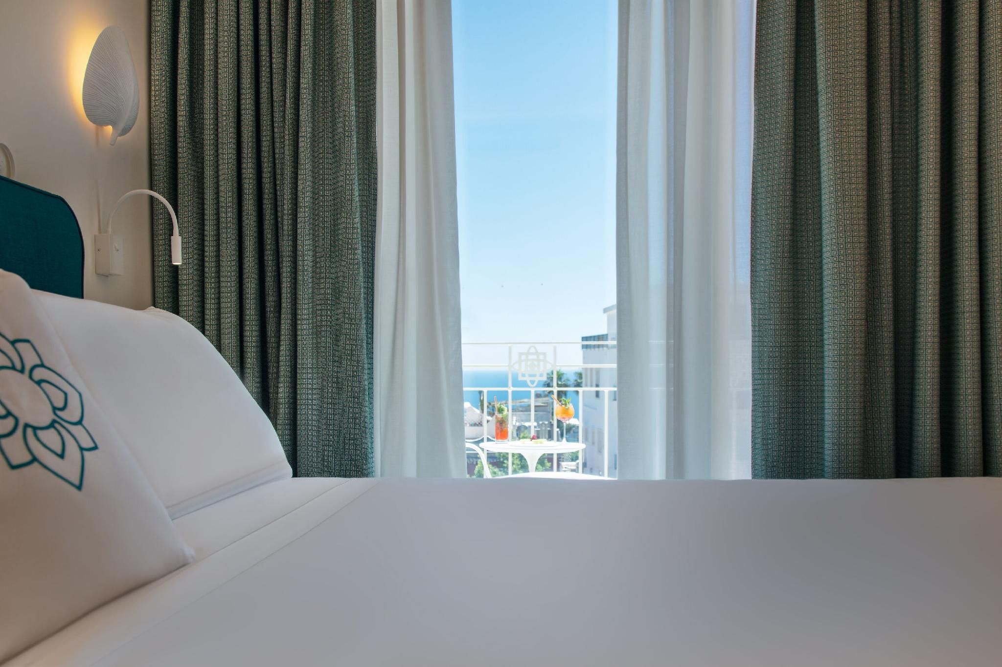 Sea View Deluxe Room