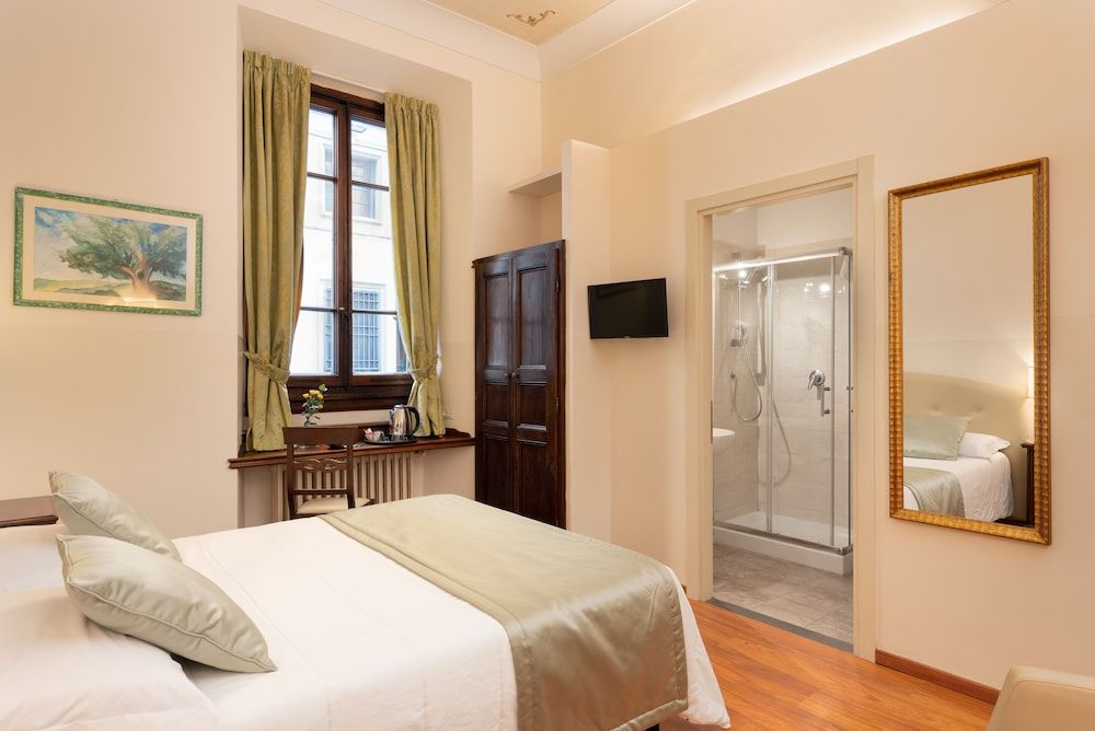 Residenza Hotel Cimabue Classic Double or Twin Room 10