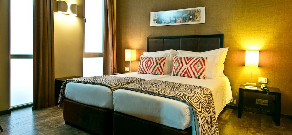 Internacional Design Hotel Standard Double or Twin Room (Interior View) 5