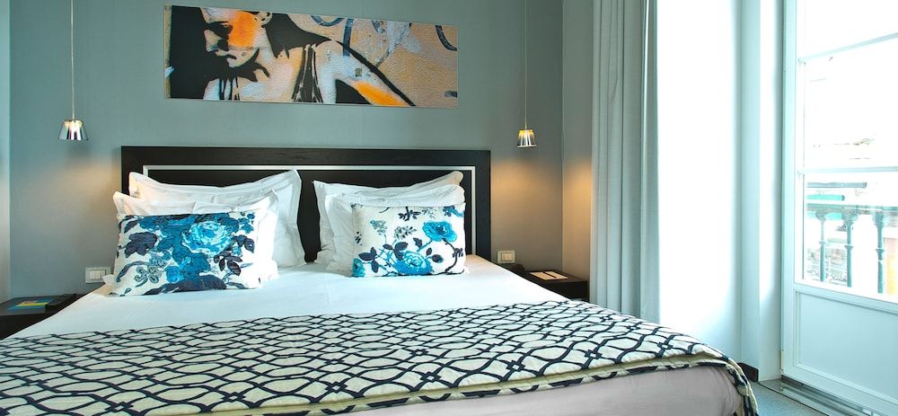 Internacional Design Hotel Standard Double or Twin Room (Street View) 4