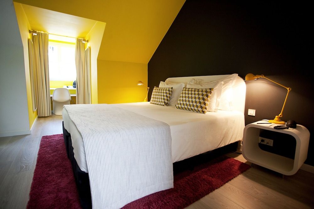 Internacional Design Hotel Standard Double or Twin Room (Street View) 5