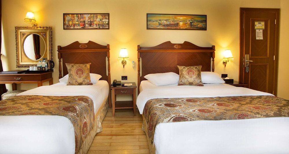 Best Western Empire Palace Hotel & Spa - Special Class Standard Room, Multiple Beds, Non Smoking 8