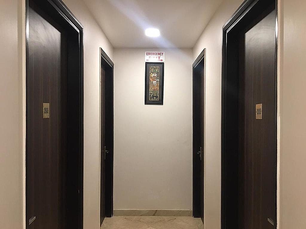 undefined Hotel Mira International 5
