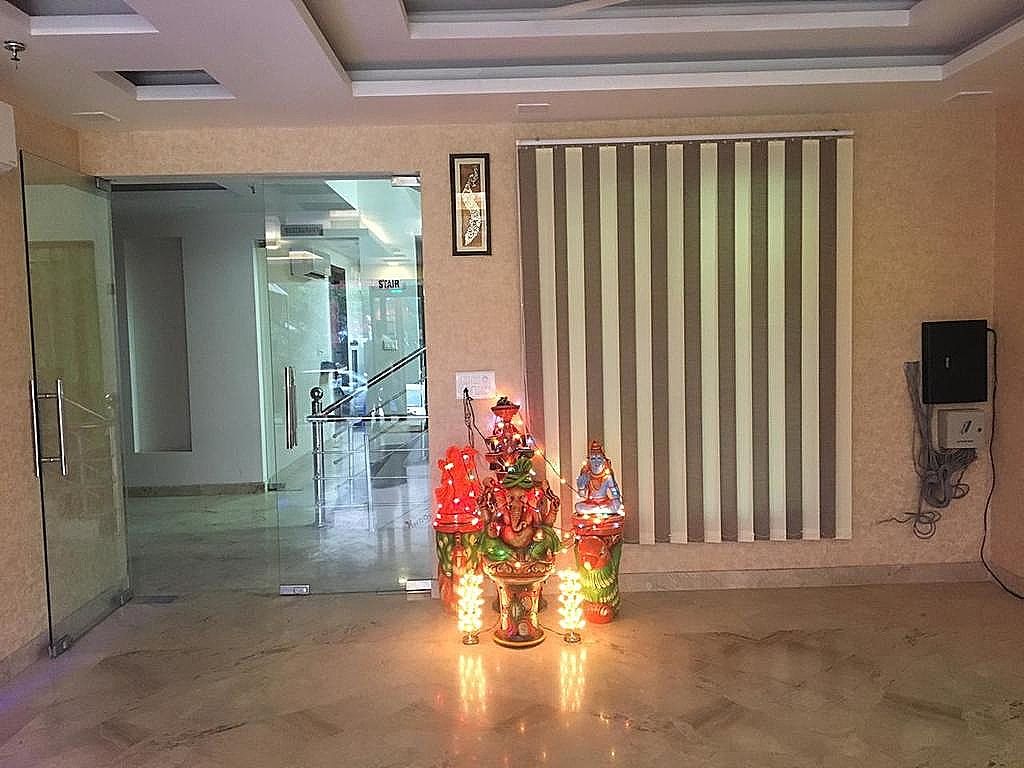undefined Hotel Mira International 5