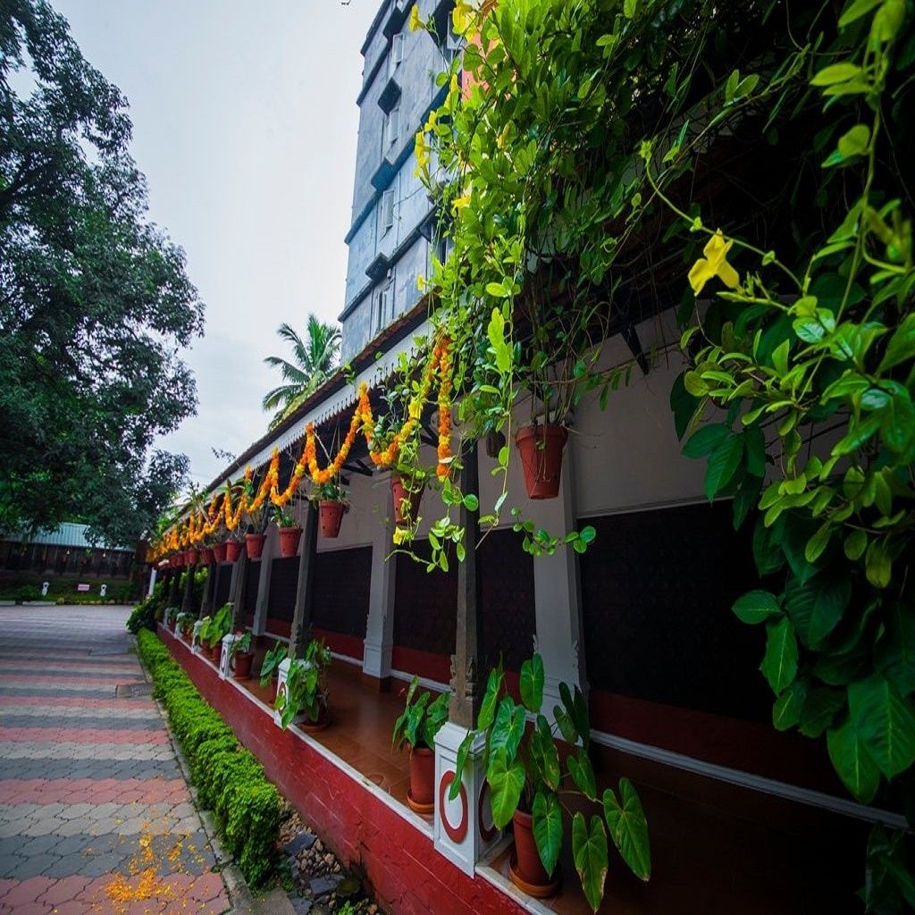 undefined The Renai Cochin 7