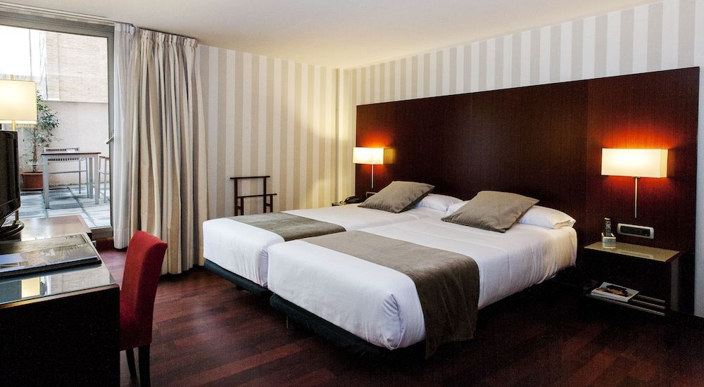 Hotel Zenit Conde De Borrell Standard Double or Twin Room 3