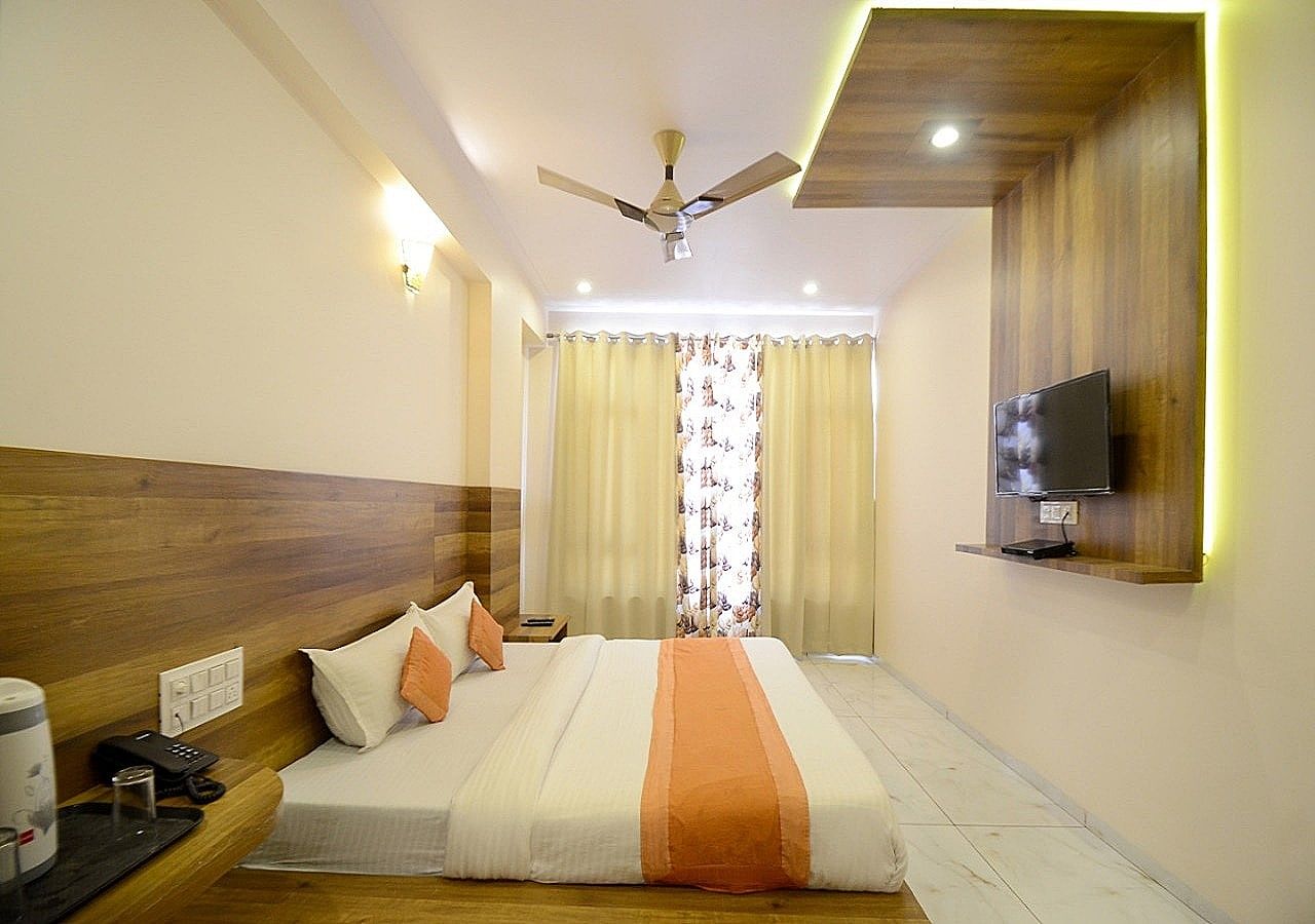 Family AC room for six pax