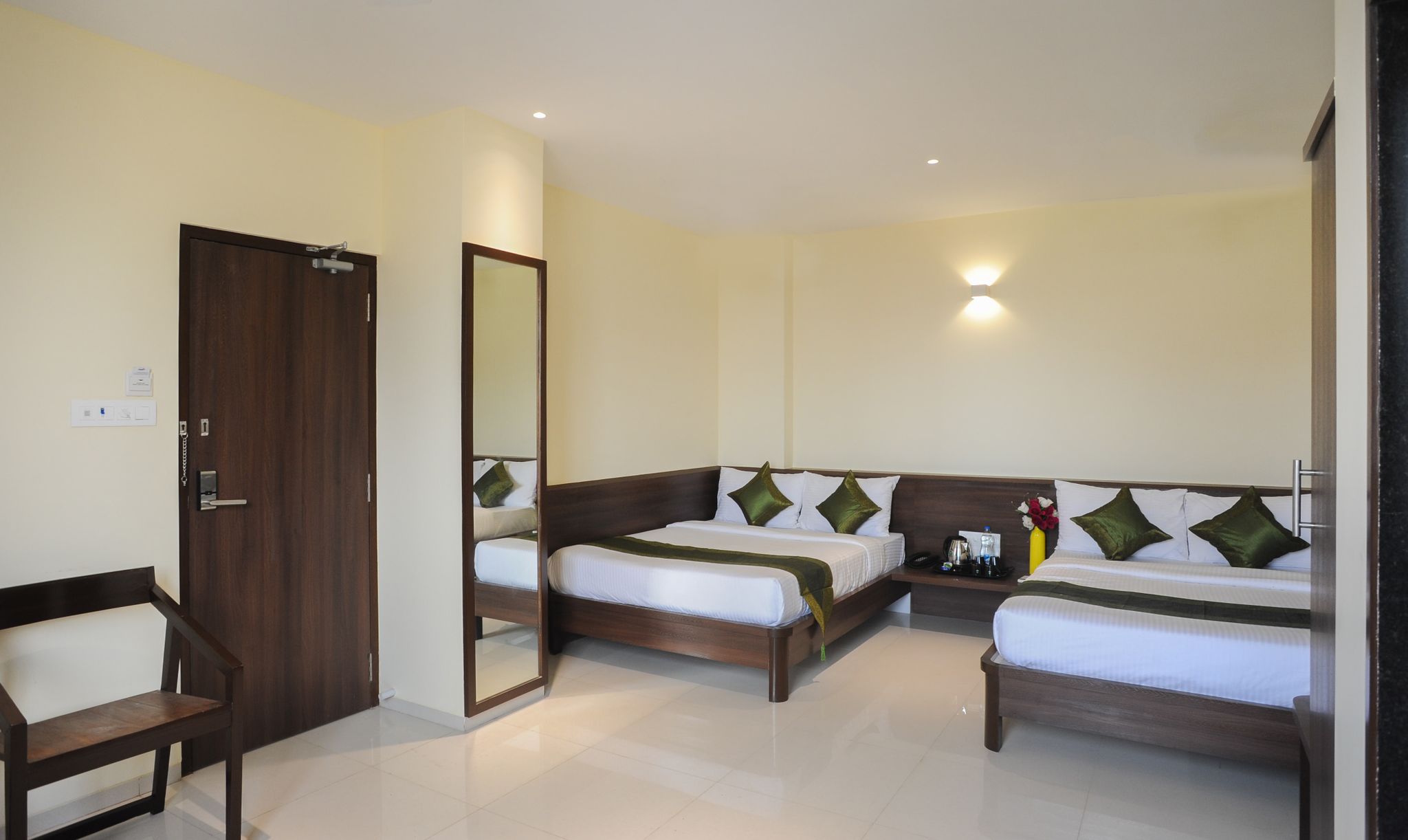 Treebo Balaji Residency Deluxe Double Room 2
