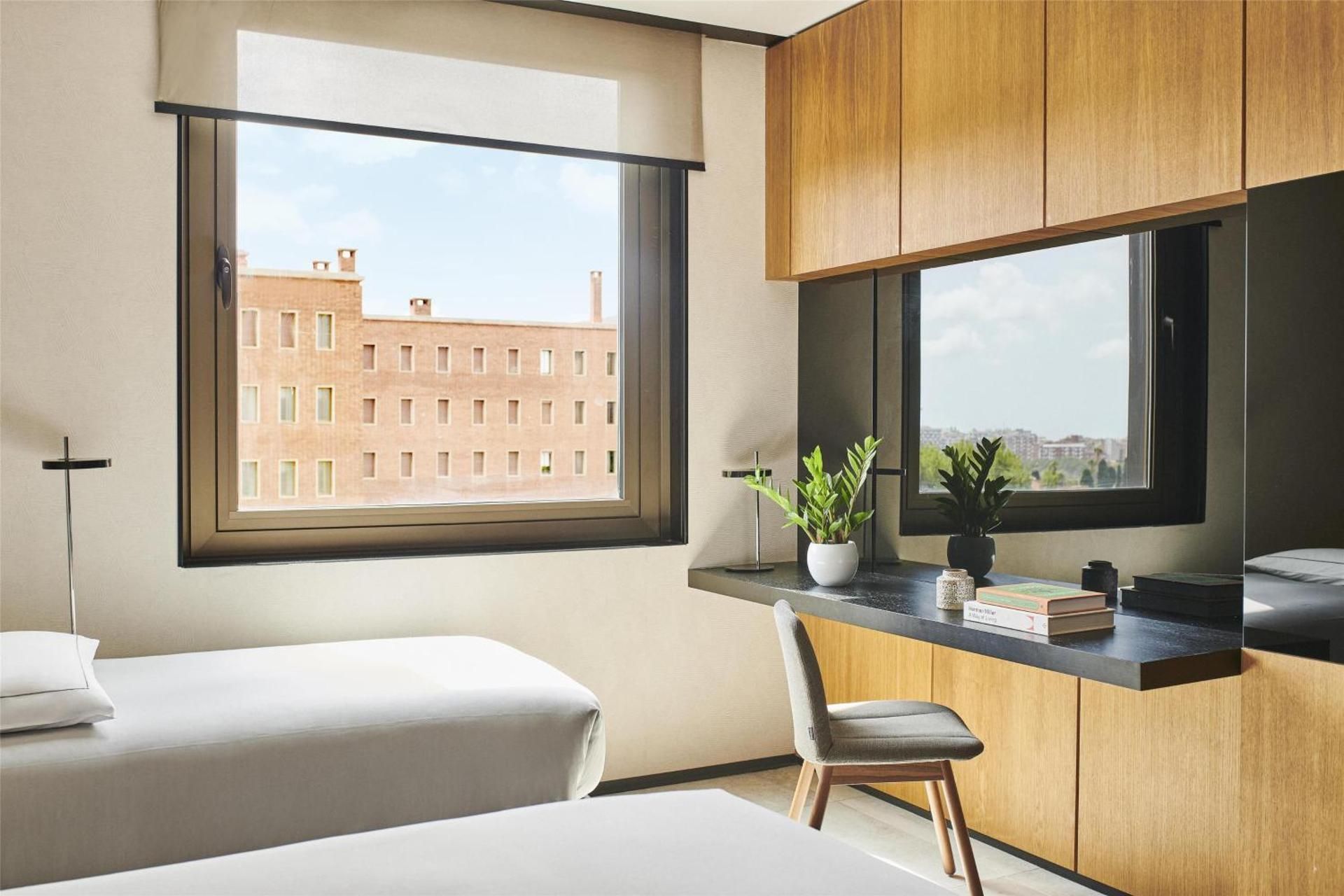 1 King bed with extra bed