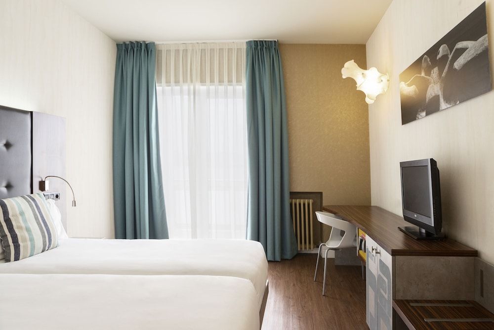 Petit Palace Tamarises Superior Double Room, Balcony, Sea View