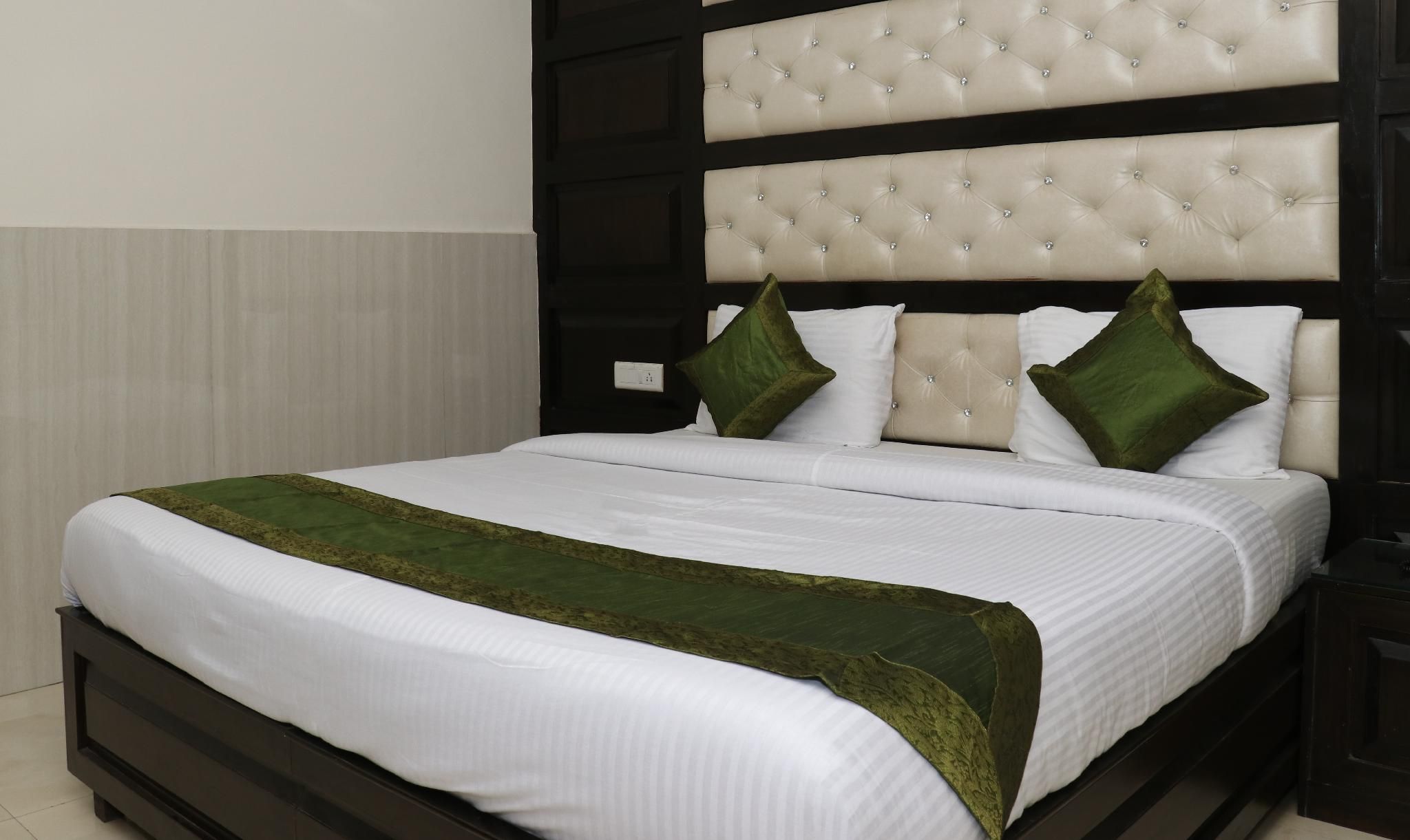 Treebo JD Residency Mohali Standard Double Room 6