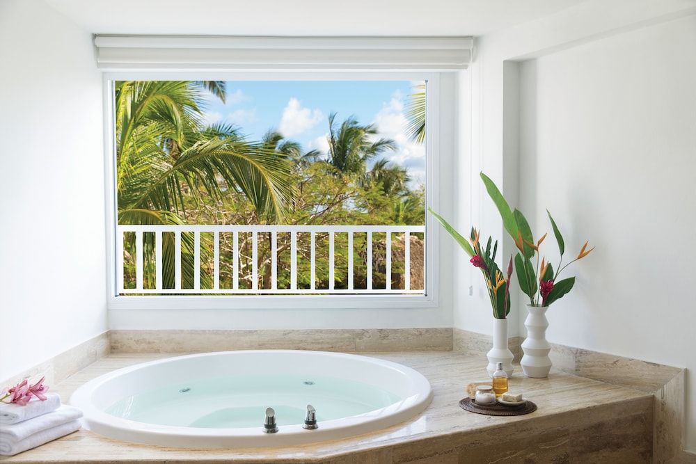 Excellence Club Honeymoon Suite Ocean View + 20% OFF SPA