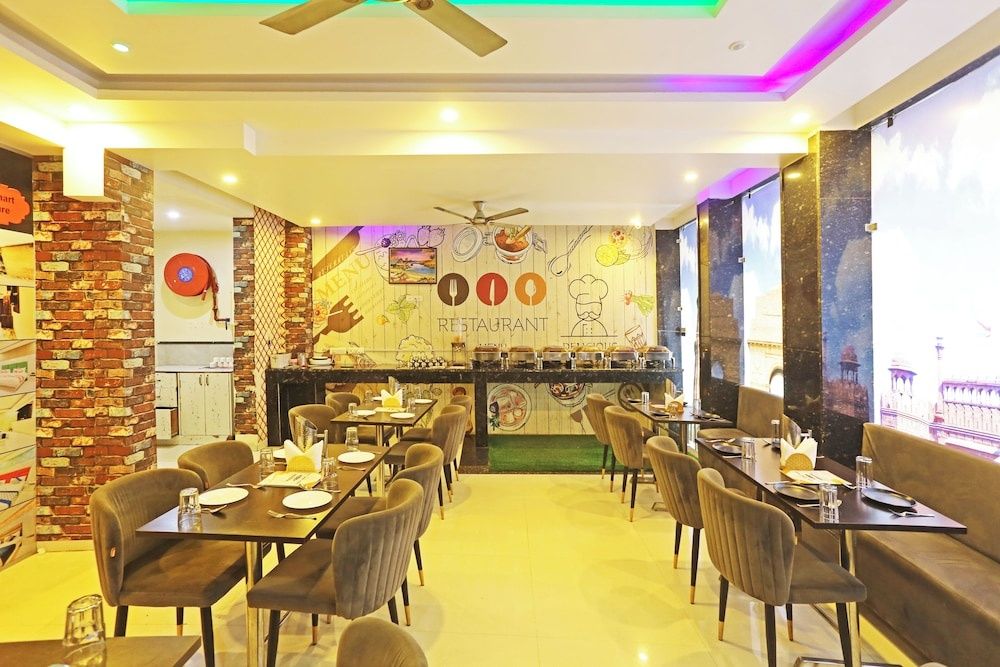 undefined Hotel Smart Plaza 8