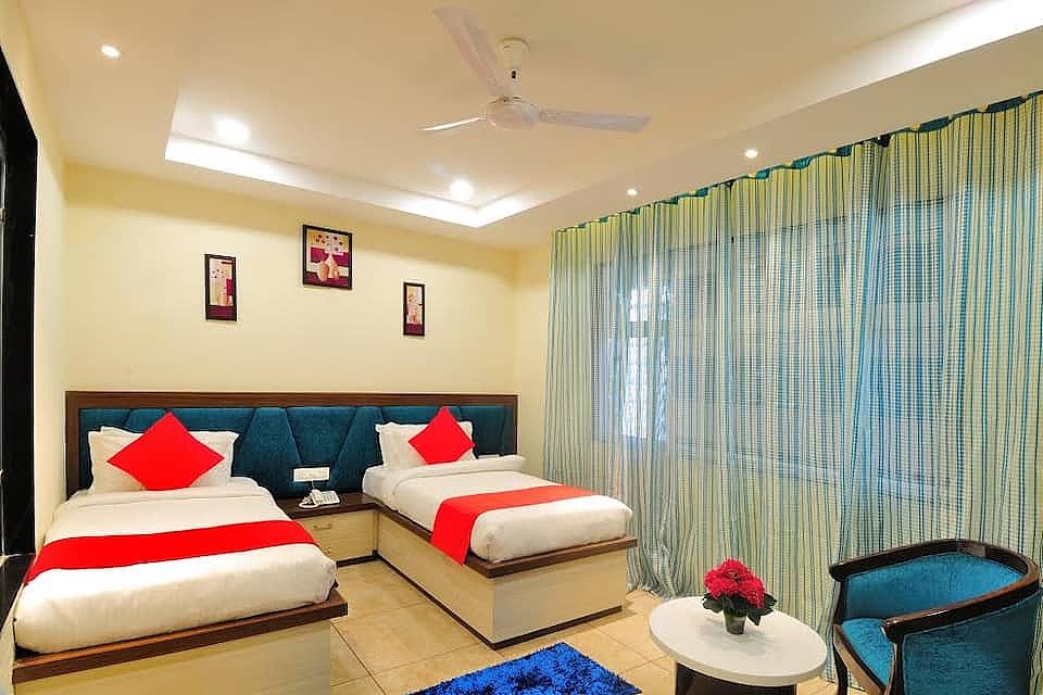 Hotel Fortune Ganga Deluxe Room 9