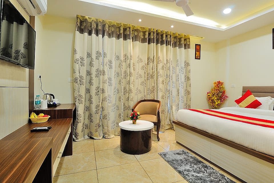 Hotel Fortune Ganga Deluxe Room 5