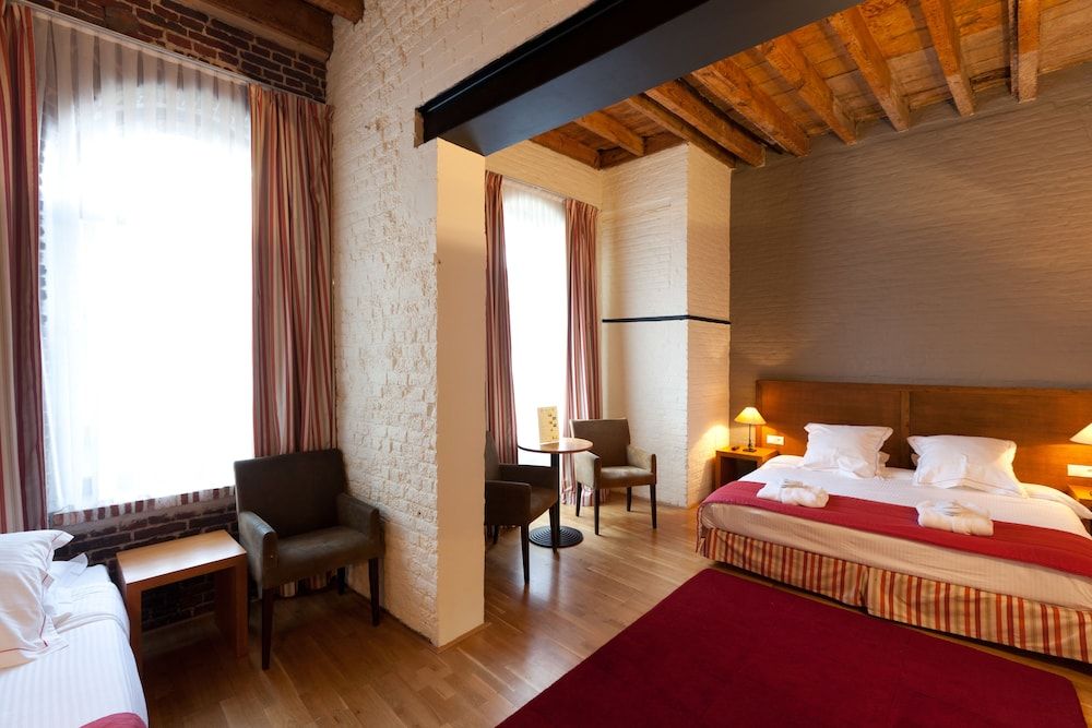 Deluxe Double or Twin Room, Canal View