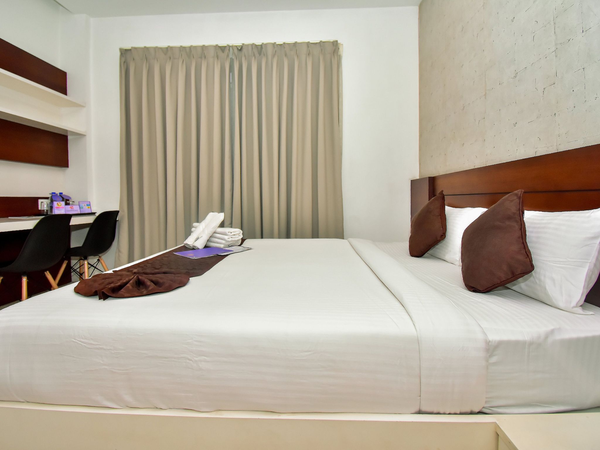 MAZUS INN Deluxe Non AC 2