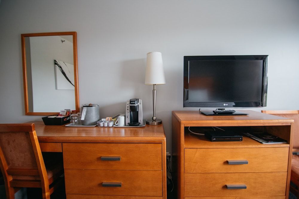 Norwood Hotel Standard Room, 1 Queen Bed 5