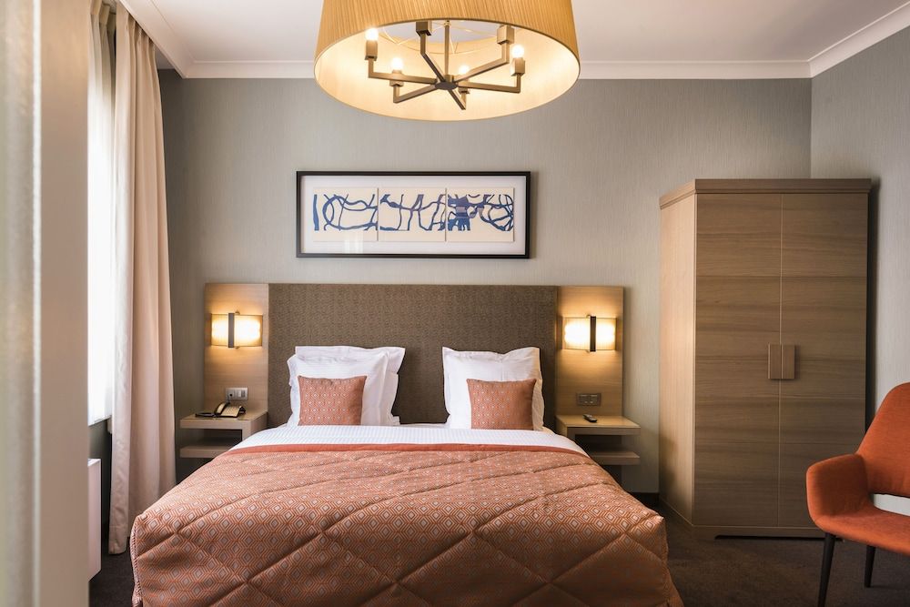 Hotel Aragon Charming Classic Room 2