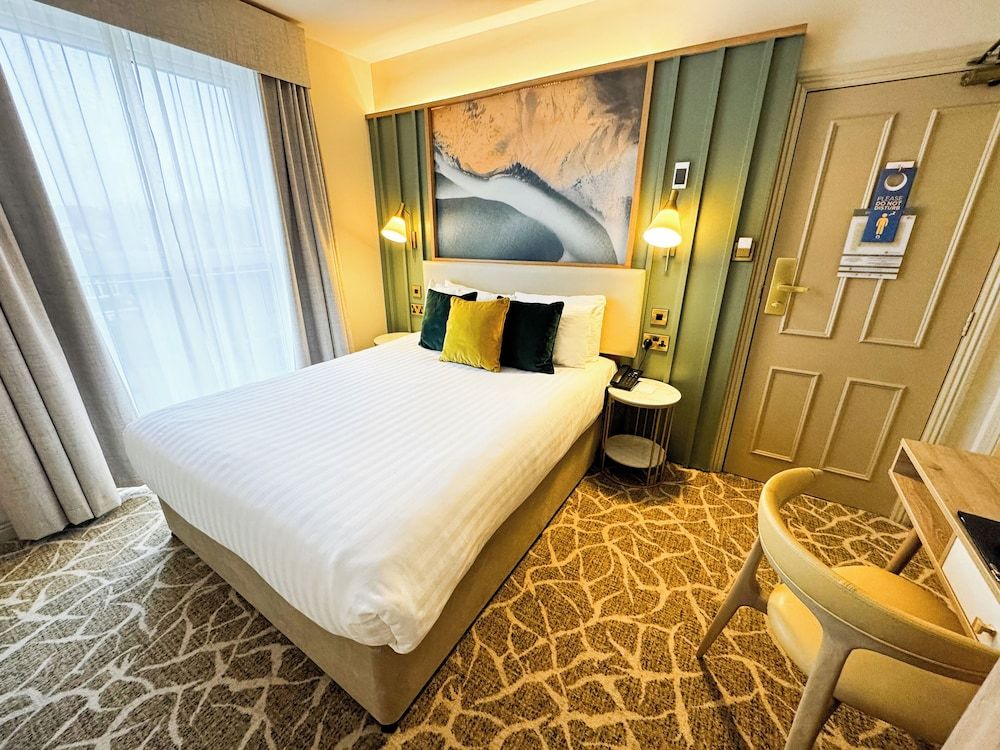 Compact Double Room