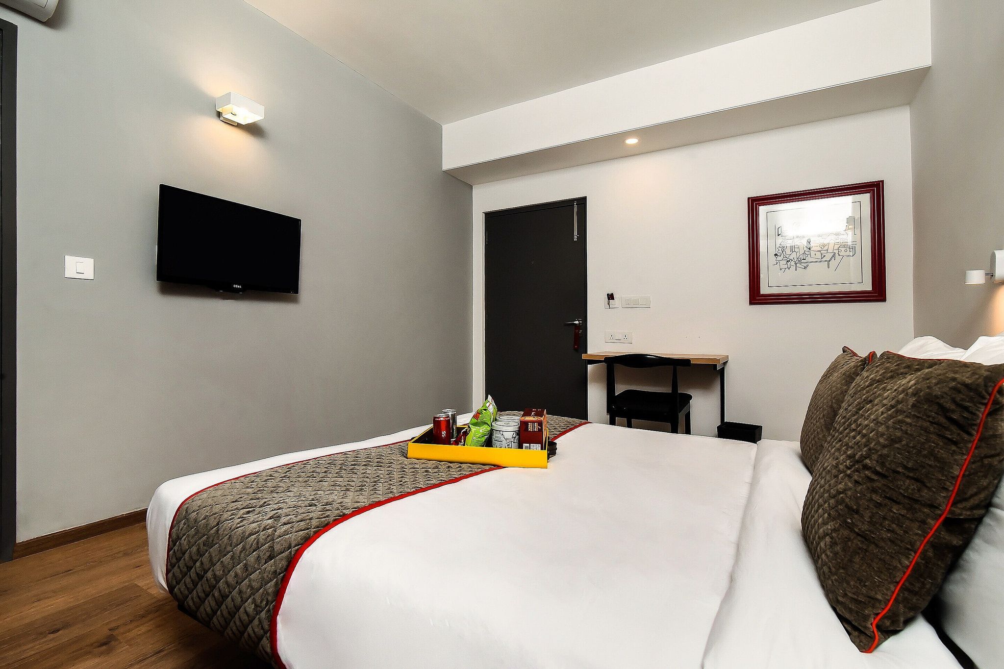 Townhouse C Scheme Ahinsa Circle Classic Room 8