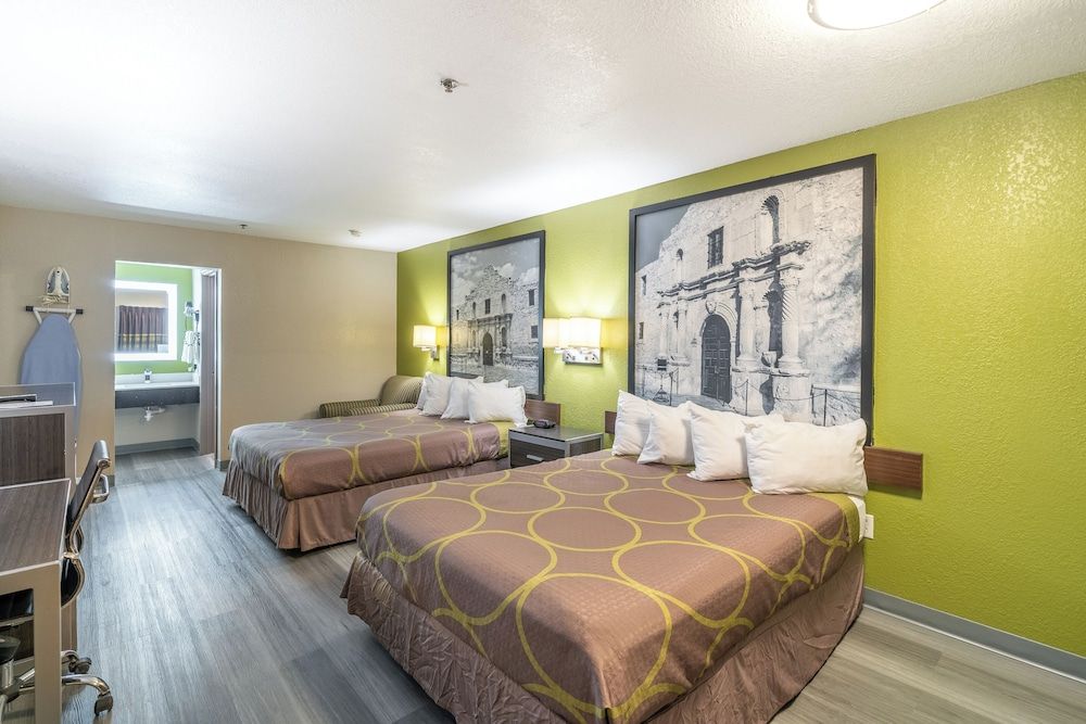 Studio Suite, 2 Queen Beds, Non Smoking