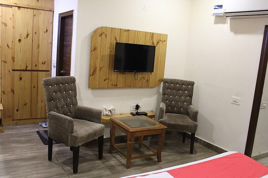 Hotel Hashtag Deluxe Room 24