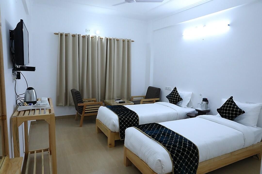 Aeradyo Inn  Deluxe Room 5