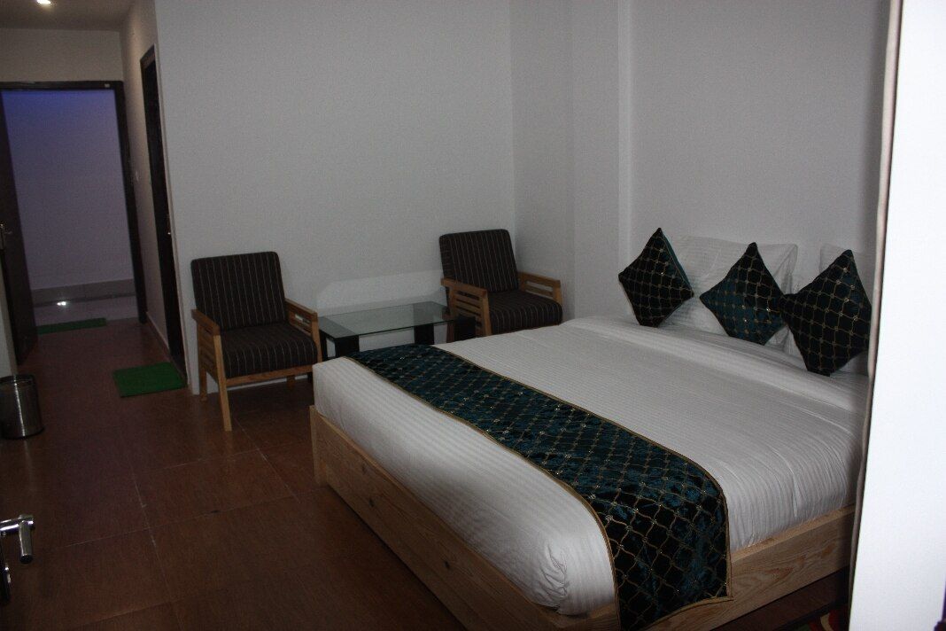 Aeradyo Inn  Deluxe Room