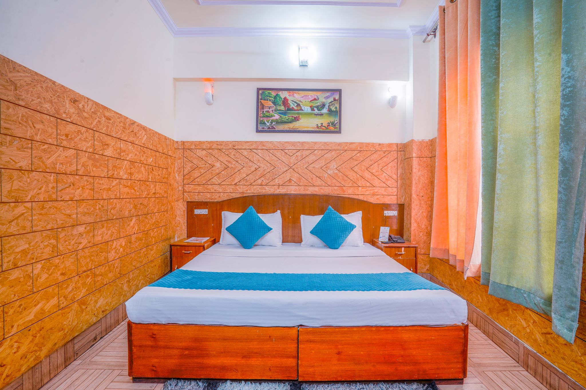 Deluxe Room Mountain View