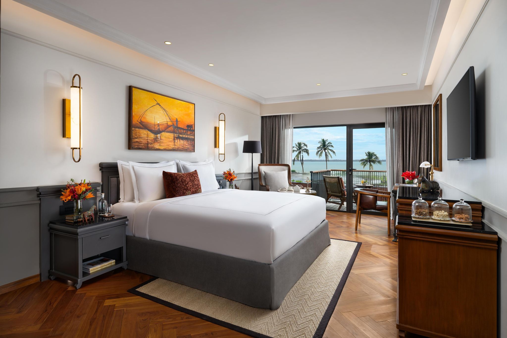 Grand Luxury Balcony Room with Ganges View