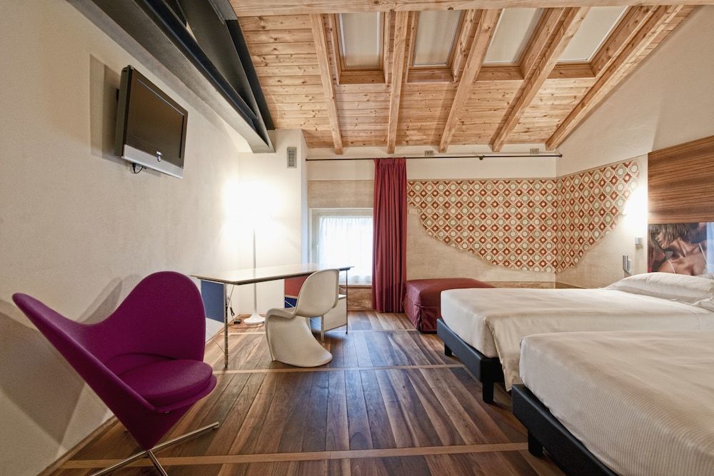 Hotel Veronesi La Torre Deluxe Double Room 2