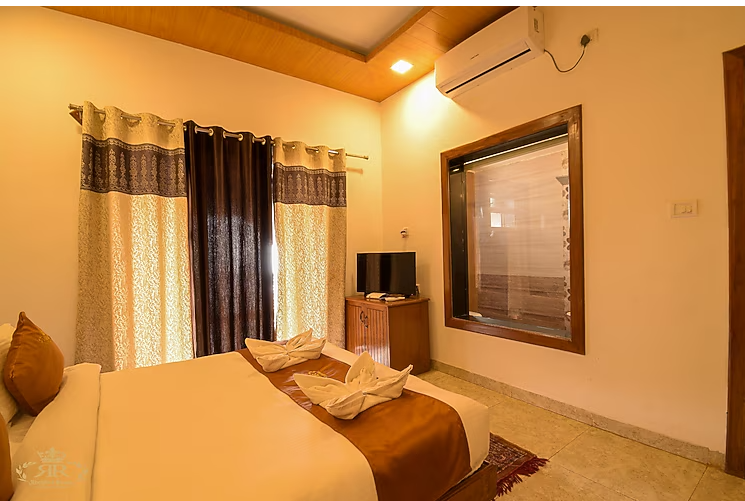 Rockford Resort SERENITY VALLEY ROOM