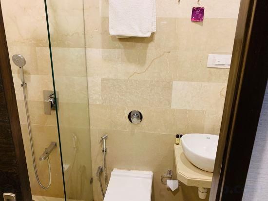 Private Three Bedroom Suite