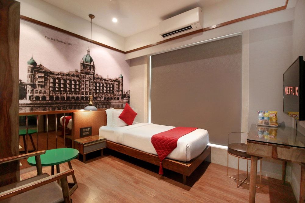 Deluxe Apartment