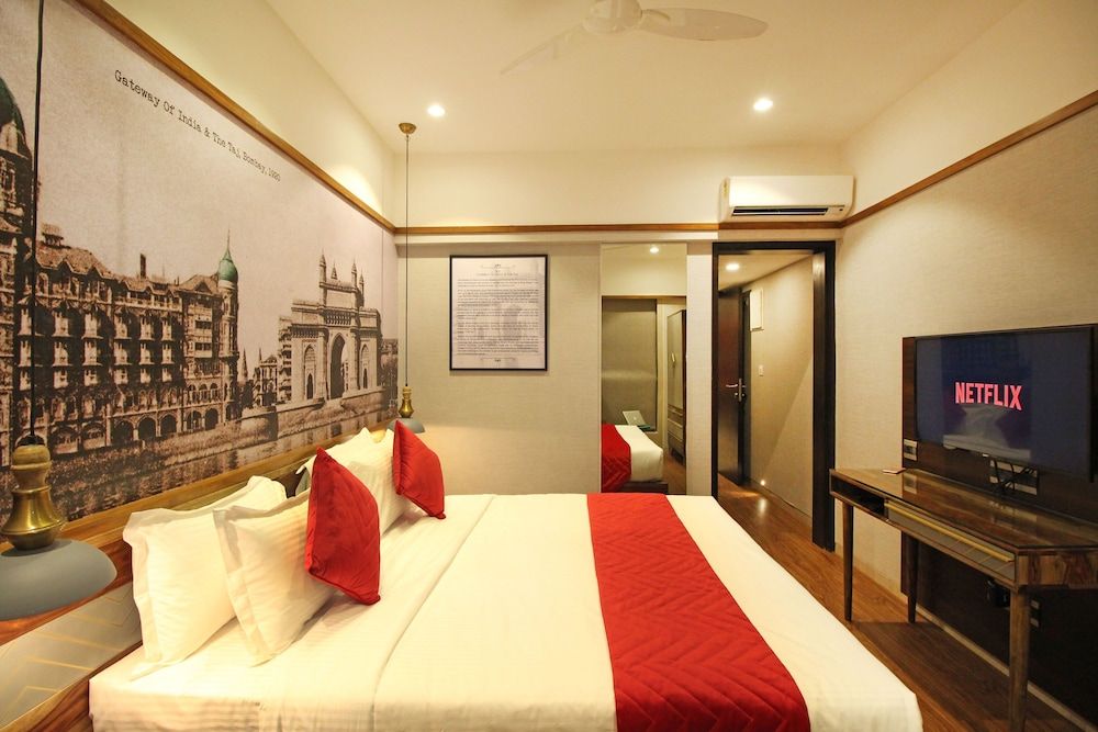 Deluxe Double or Twin Room, 1 King Bed, Accessible, City View