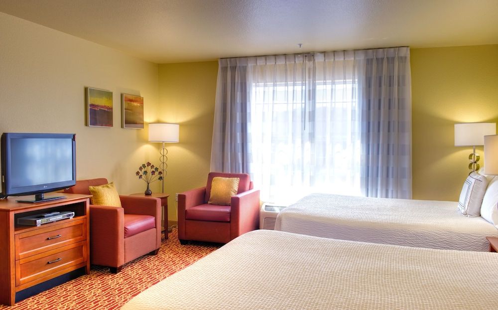 Studio, 2 Queen Beds, Non Smoking (Hearing Accessible)