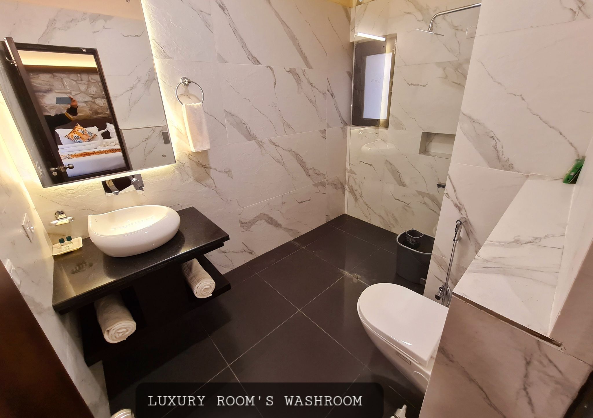 Suman Grand, Corbett Premium Room 4