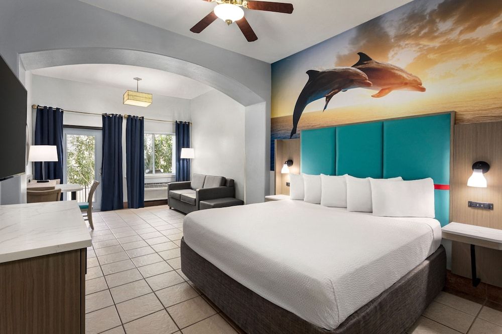 La Copa Inn Beach Hotel