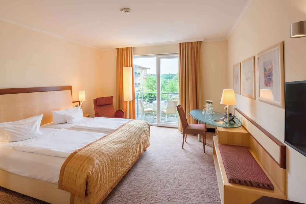 Standard Room, 1 Double Bed, Golf View