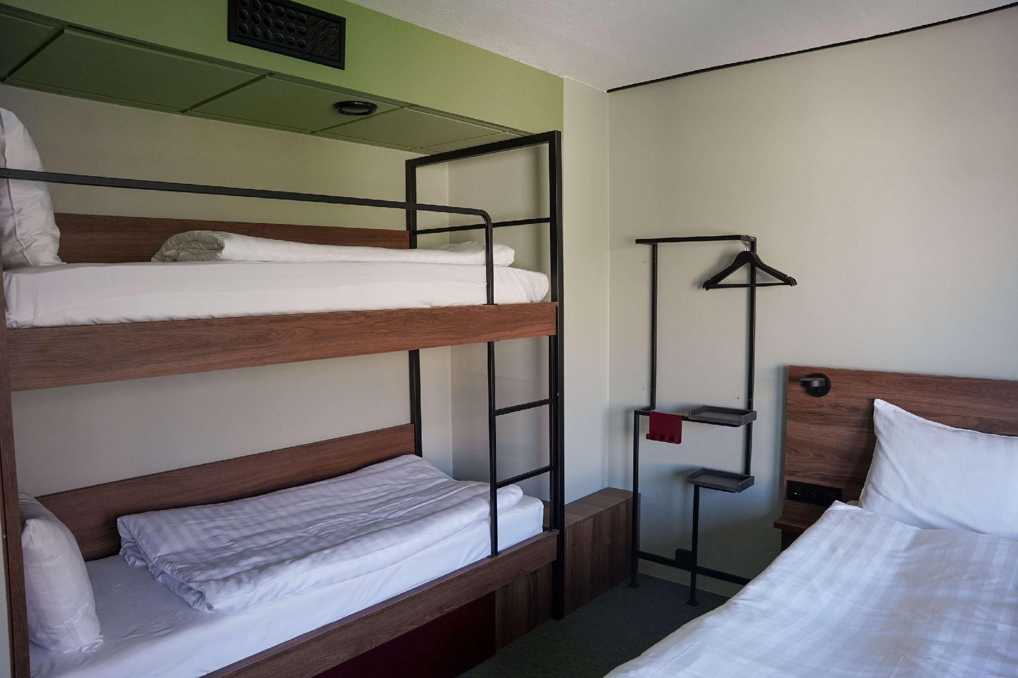 undefined Comfort Hotel Panorama 9