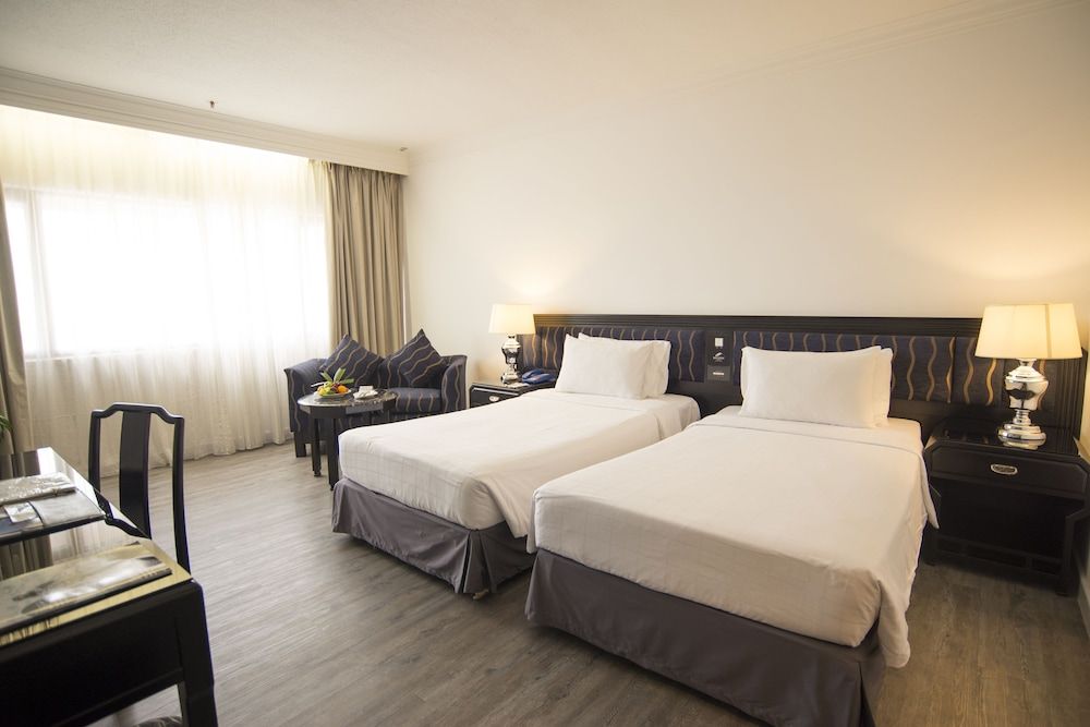 Bayview Hotel Melaka Superior Double or Twin Room 3