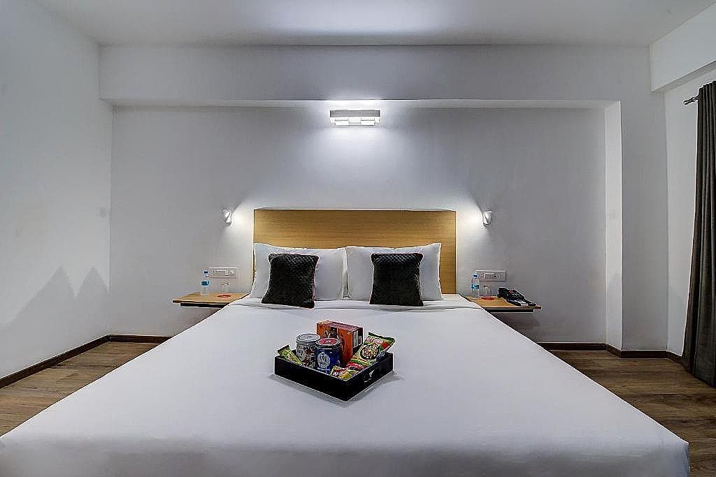 Townhouse Hadapsar Near Amanora Mall Deluxe Room 7
