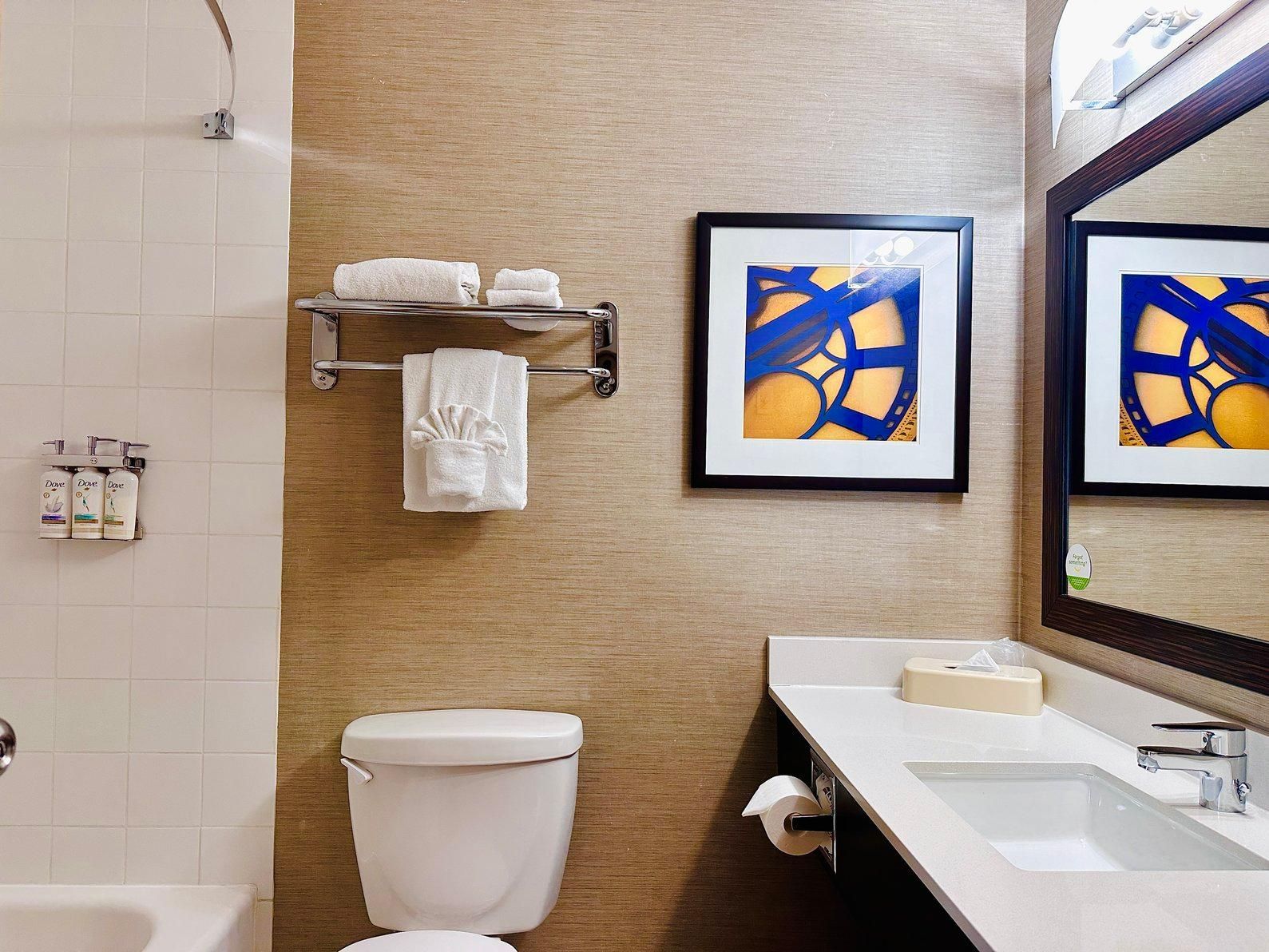 1 King Standard Jet Tub